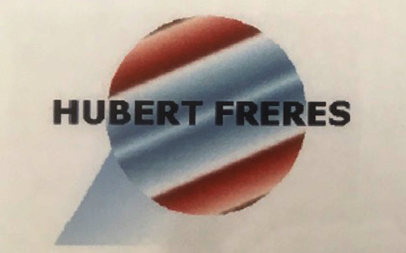 Acquisition d'un robot et nouveau logo
